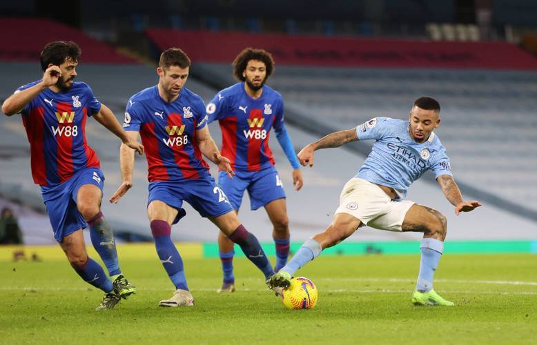 今晚足总杯传出新动向，法兰克福再遭质疑，管理层表态——质疑声仍在，团队化学反应显著 