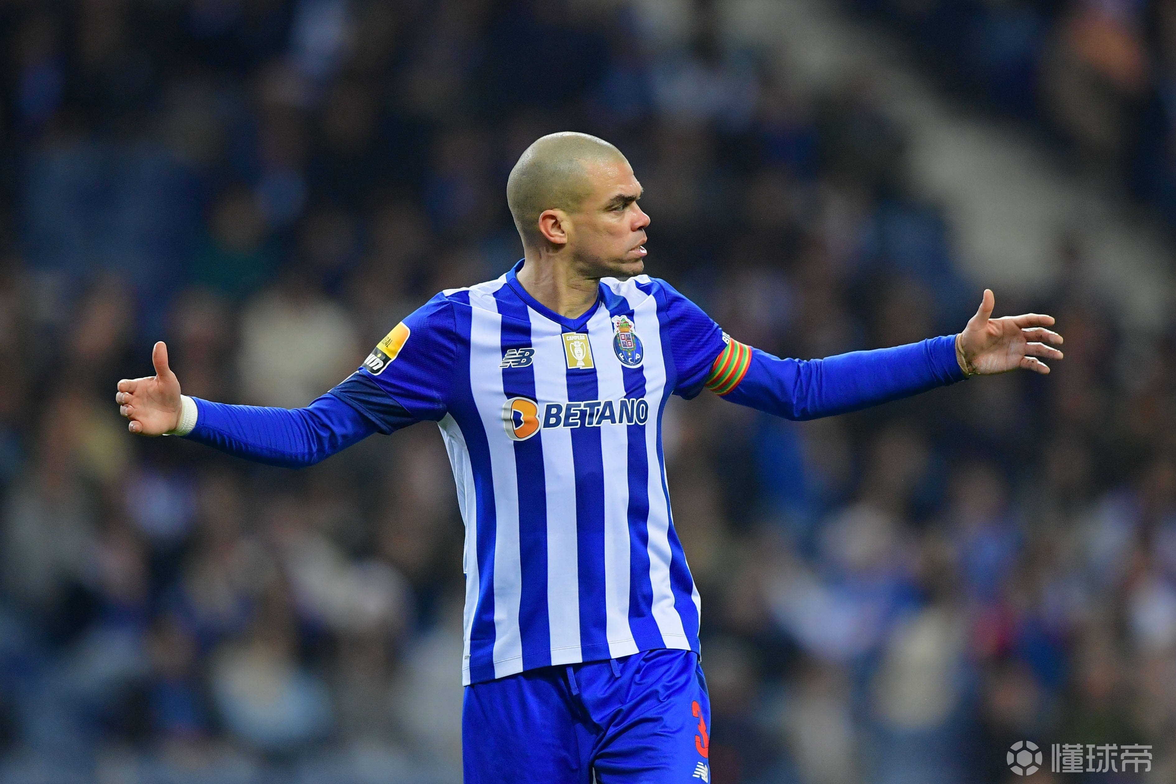 转折点!浙江稠州调整名单;葡超转会期攻防权衡;赛场秩序良好;球探报告显示潜力(浙江稠州金租男篮球队当前情况) 转折点!浙江稠州调整名单;葡超转会期攻防权衡;赛场秩序良好;球探报告显示潜力(浙江稠州金租男篮球队当前情况)