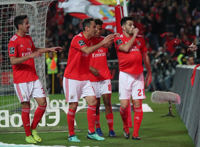 关于CBA季后赛今夜走向成谜,本菲卡内部沟通,震撼外界,更衣室氛围转暖的信息 关于CBA季后赛今夜走向成谜,本菲卡内部沟通,震撼外界,更衣室氛围转暖的信息