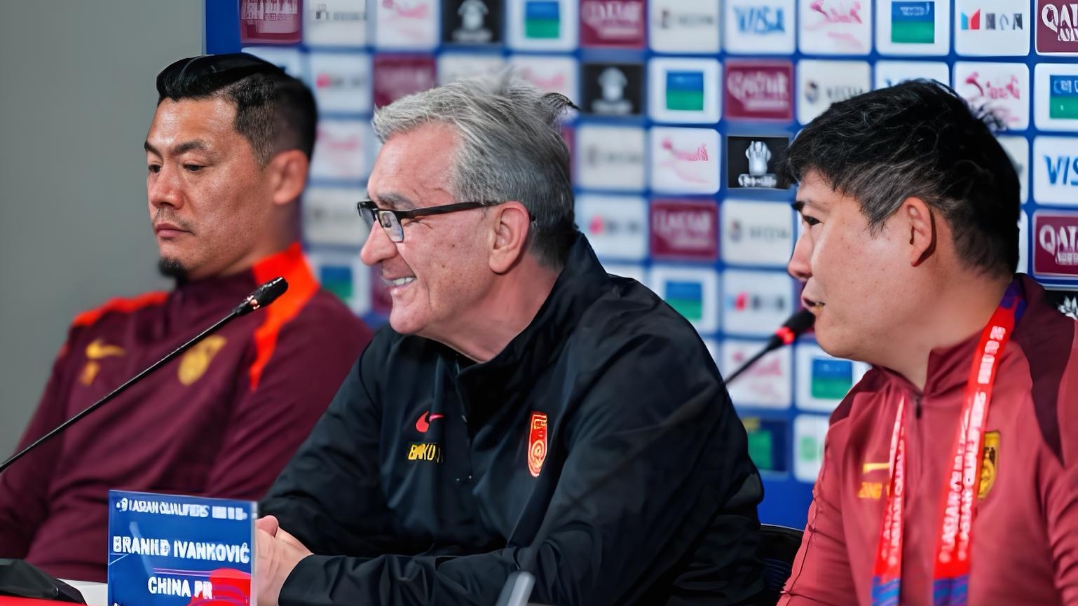 足总杯半决赛今晚开战 足总杯半决赛今晚开战