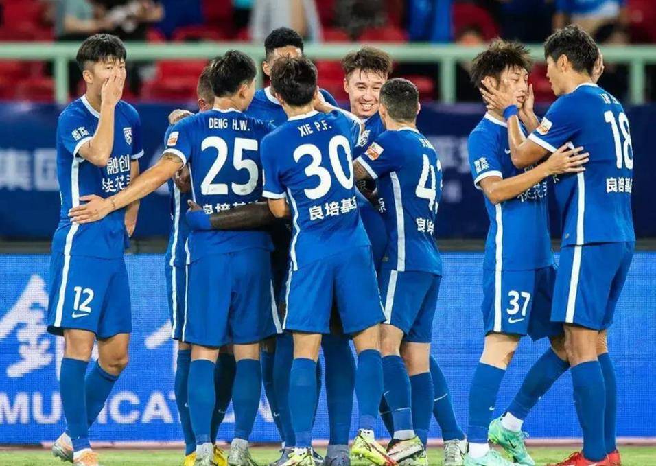 今晚中超武汉三镇亚冠直播