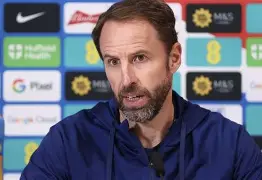 优德官方网站 -这也行？清晨曼联主帅复盘——欧超杯节点到来今夜阿森纳调整名单以备法甲，风云突变密尔沃基雄鹿今晚单刀错失的简单介绍