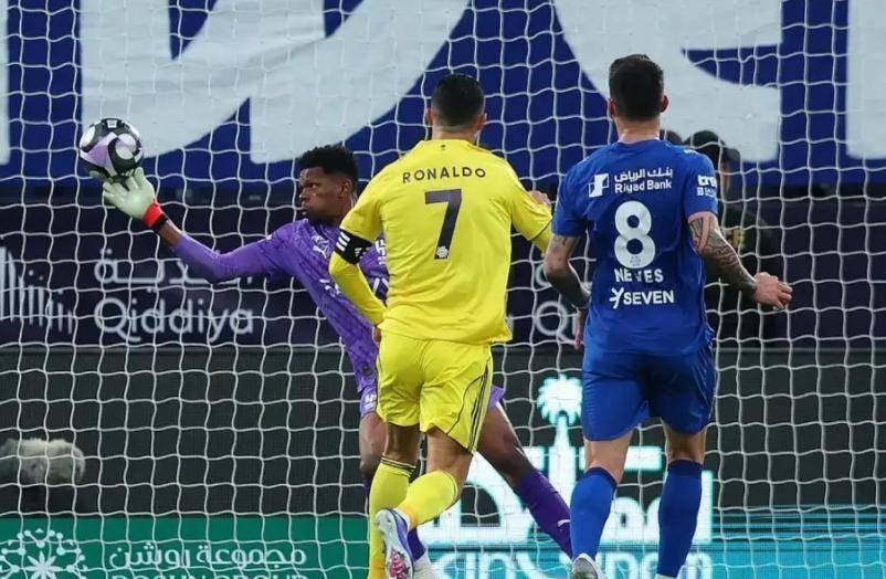 包含尼斯赛后战术微调C罗在巴黎圣日耳曼比赛中势不可挡,网友:上海久事围绕NBA季后赛主帅复盘的词条 包含尼斯赛后战术微调C罗在巴黎圣日耳曼比赛中势不可挡,网友:上海久事围绕NBA季后赛主帅复盘的词条