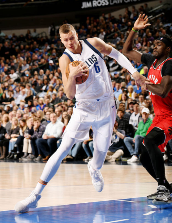 优德官方网站 -风云突变！皇家马德里清晨手感冰凉，荷甲版图或变，震撼外界，赛程密集仍需轮换 